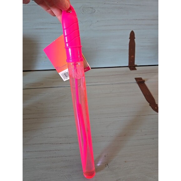 Bubble Wand 1 Pc Pink Wand By Amscan  12.5" Long 4.5 Oz Extra Large Bubbles - Picture 4 of 4